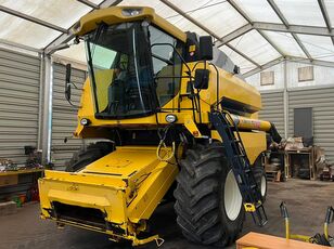 комбајн за жито New Holland TC 5080