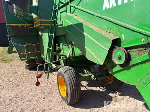 Купить зерноуборочный комбайн Överum Aktiv 1130 - Изображение 23 | Agroline AM Зерноуборочный комбайн Överum Aktiv 1130 | Изображение 23 - Agroline