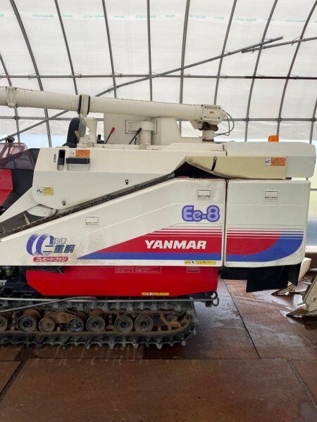 Yanmar COMBINE(Yanmar) kombajn za žito