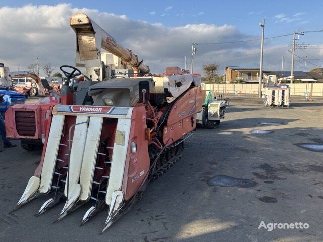 moissonneuse-batteuse Yanmar COMBINE(Yanmar)