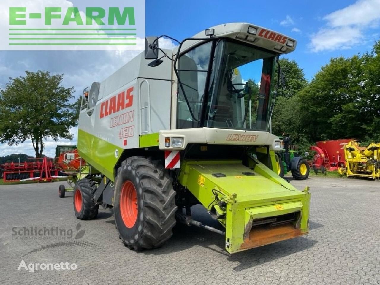 moissonneuse-batteuse lexion 420