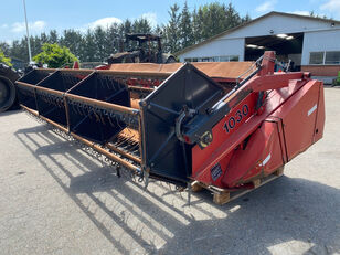 Case IH 1640 grain header