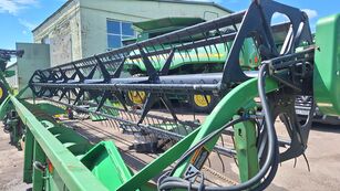 John Deere 630F grain header