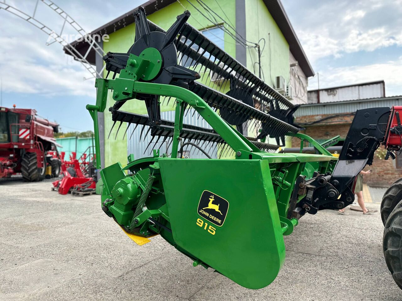 John Deere Zhatka John Deere 915F grain header - Agroline
