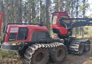 آلة قطع الأشجار Komatsu 931 XC