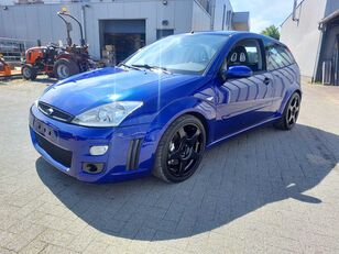 سيارة هاتشباك Ford Focus RS MK1