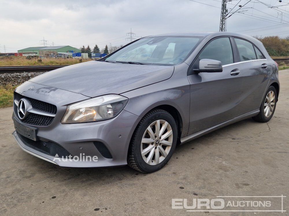 хеџбек Mercedes-Benz A200D