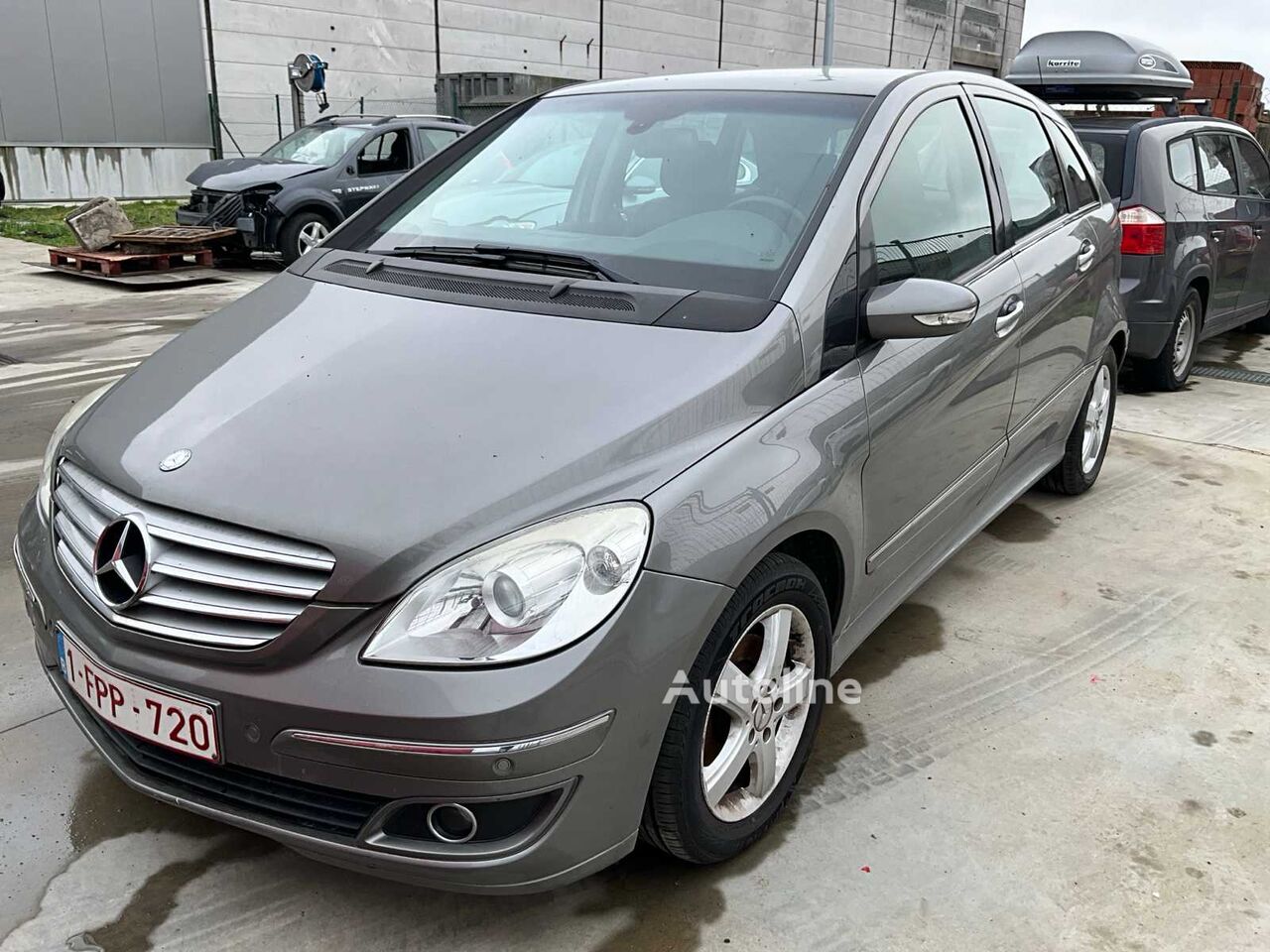 Mercedes-Benz B180CDI hatchback