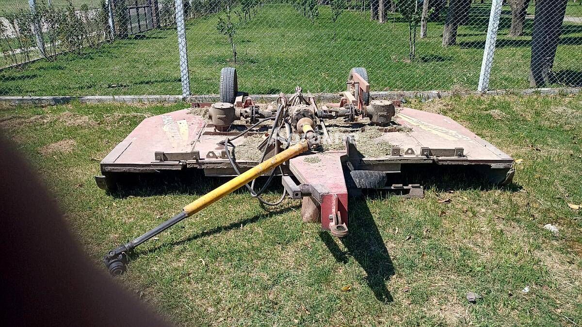 Venta de segadora rotativa | Agroline ES Segadora rotativa - Agroline