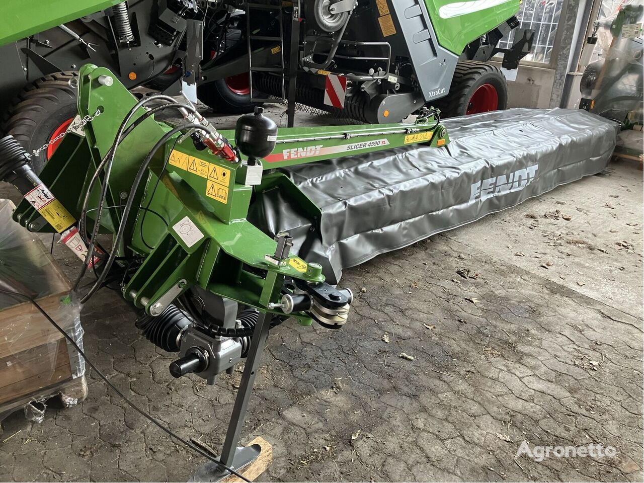 Fendt Slicer 4590 TL rotary mower