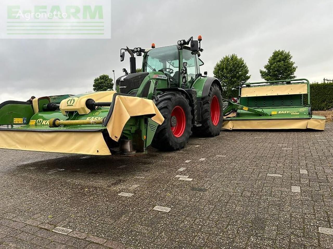 Krone ec b 870 cv collect + krone ec f 320 cv Kreiselmäher