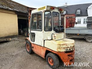 الحصادة المزودة بالمنجل العرضي Datsun Diesel Datsun