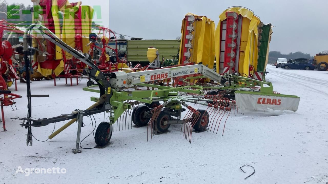 andaineur à tapis Claas Wurm Schwader 607