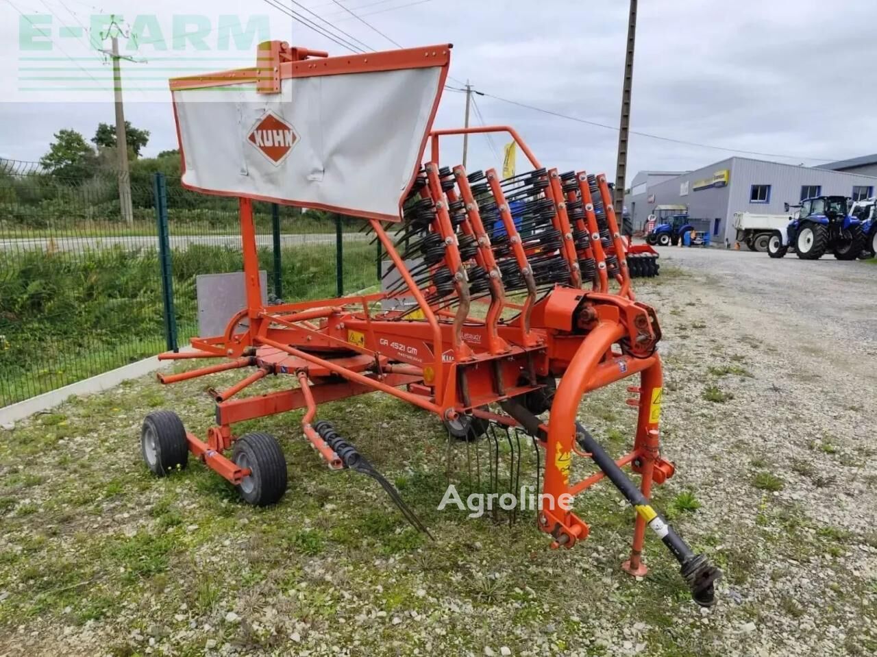 ماكينة كبس القش Kuhn ga 4521 - Agroline