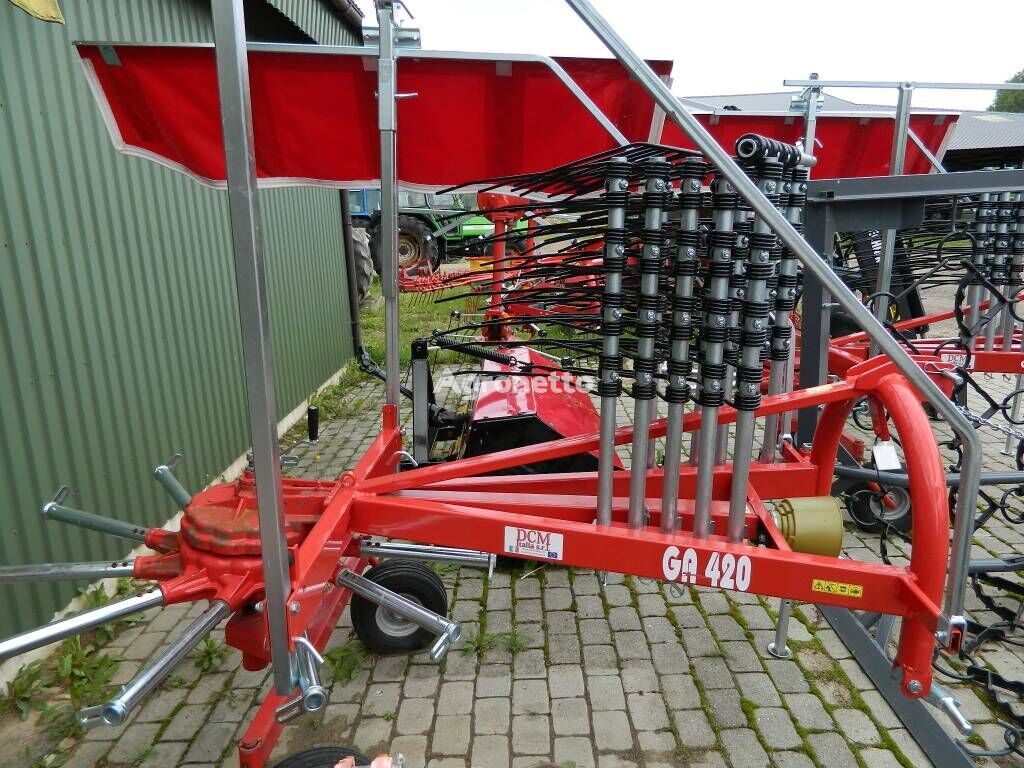 DCM GA 420 3PN11B 4M hay rake