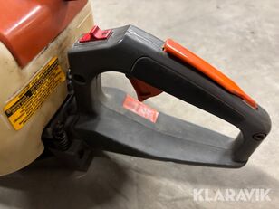 Tagliasiepe Husqvarna 325HD60 in vendita - Immagine 6 | Agroline IT Tagliasiepe Husqvarna 325HD60 | Immagine 6 - Agroline