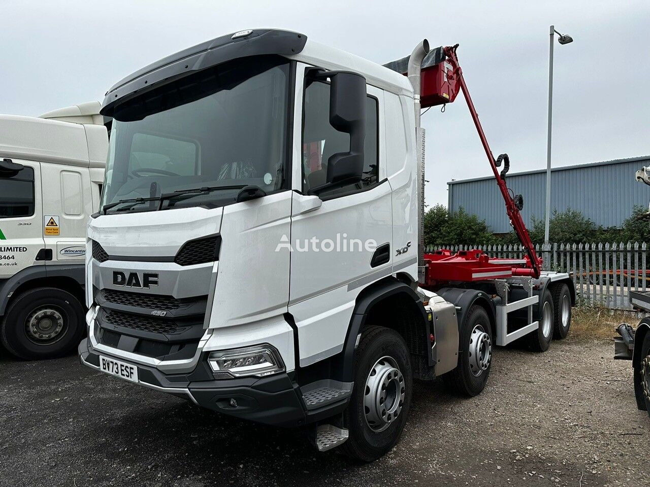 DAF 85 XDC 450 FAD hook lift truck