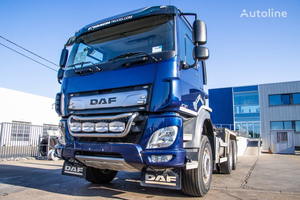 DAF CF 450 hook lift truck