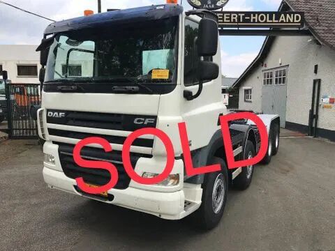 DAF CF85.410 - 8x4 - Euro5 MANUAL GEAR - SOLD/VENDU camión con gancho