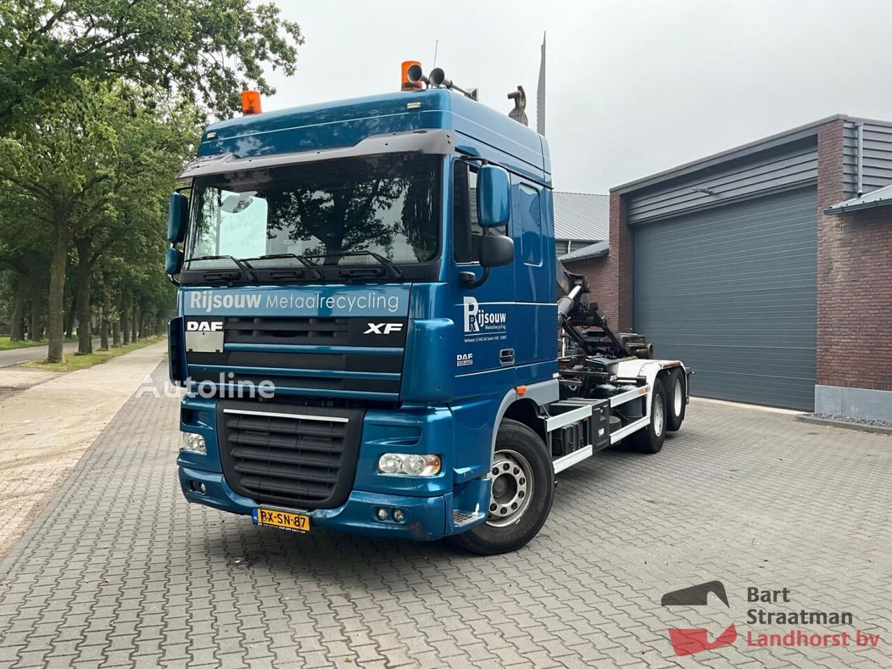 DAF FAS XF 105.460 6x2 Euro 5 Handgeschakeld met 26t Multilift haaka kamion s kukom - Autoline