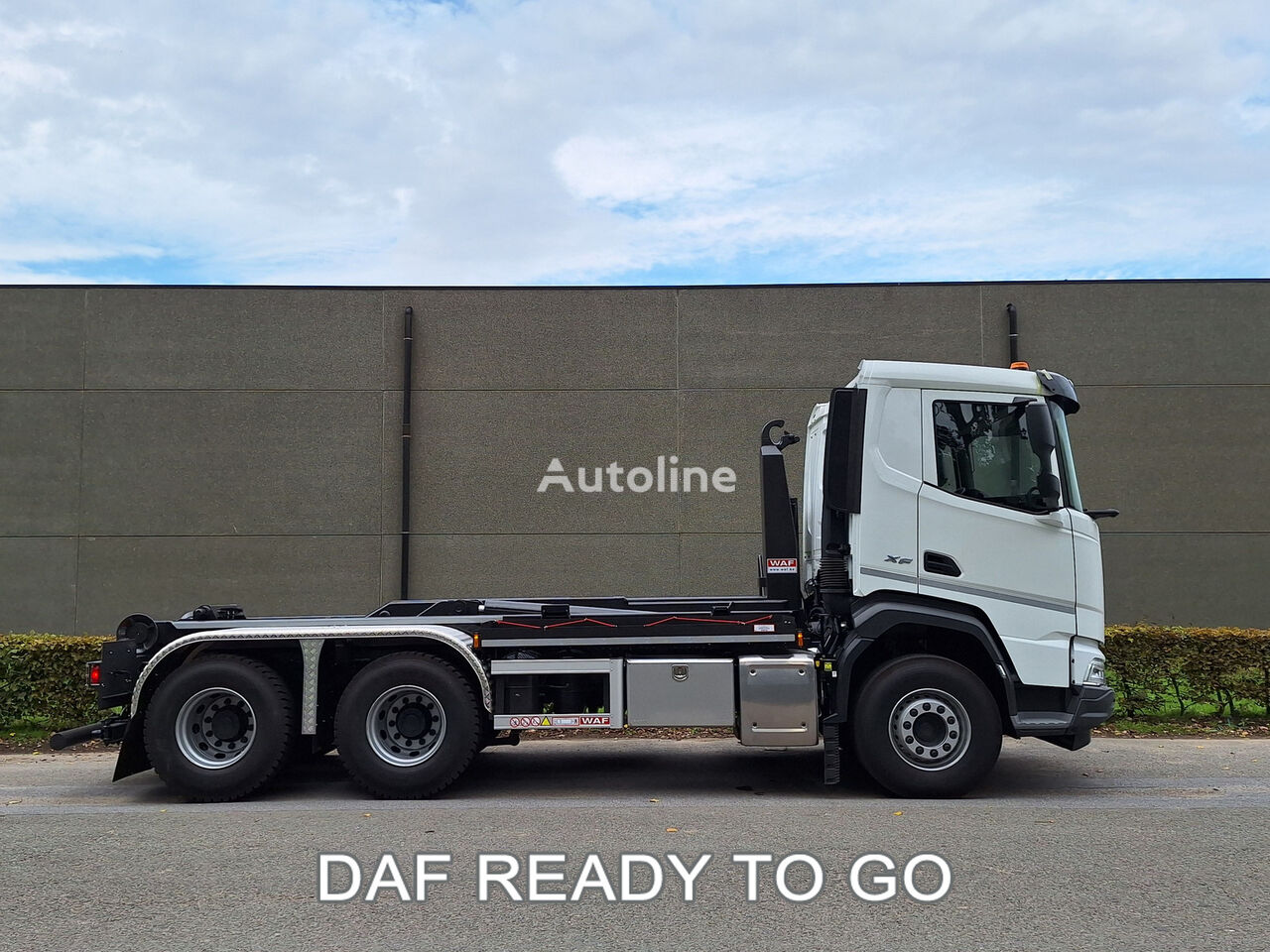 новый крюковой мультилифт DAF XF 480 FAT Road