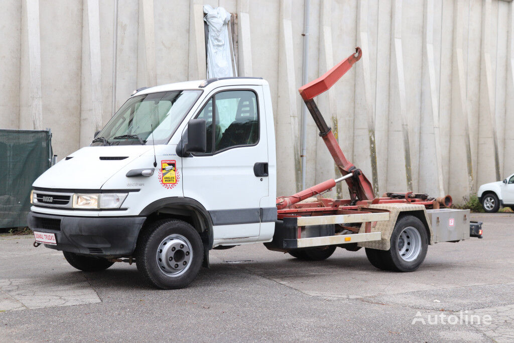 крюковой мультилифт IVECO 65C17 Multilift XR4S2815-HJI-N 4T