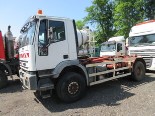 ciężarówka hakowiec IVECO Eurotrakker 190E27