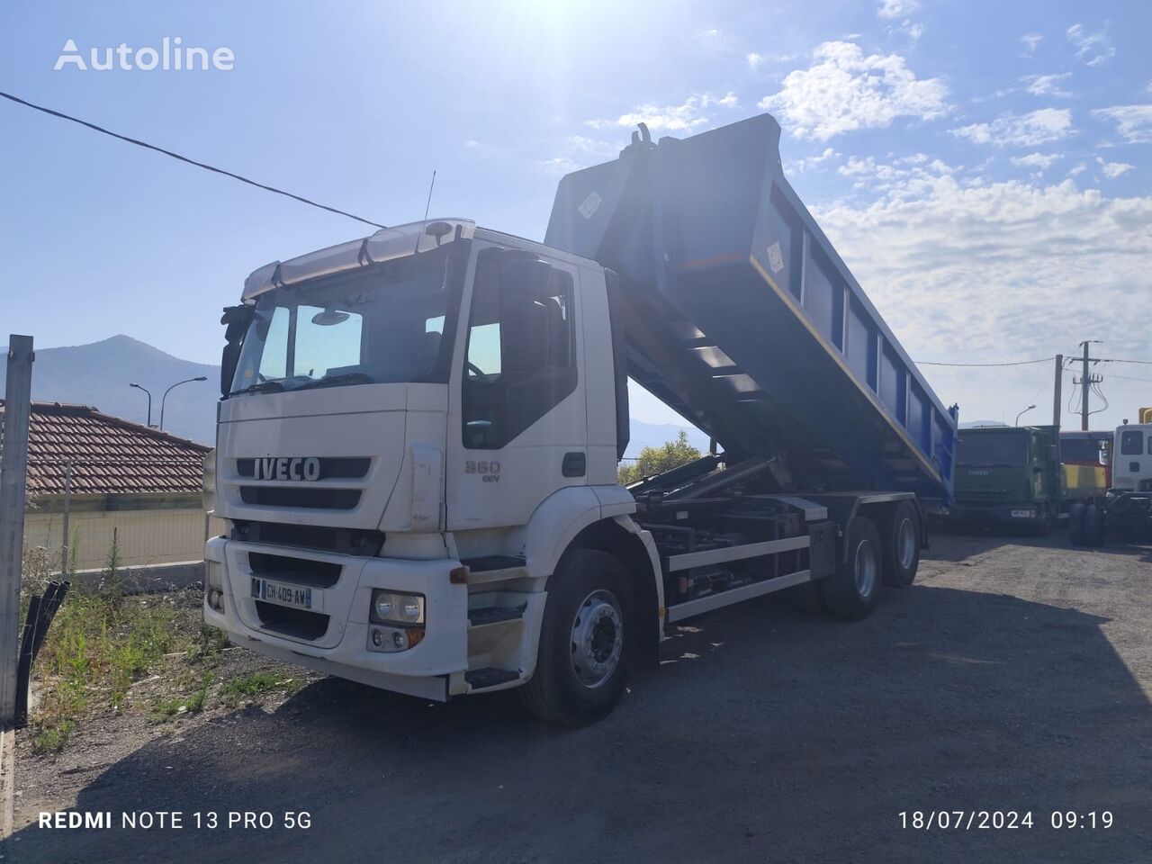 IVECO Stralis 260S36 hook lift truck