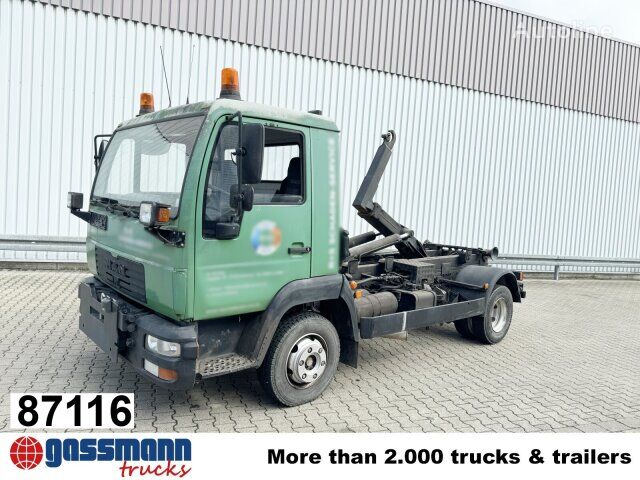 MAN LE 8.150 4x2 BB, City-Abroller hook lift truck