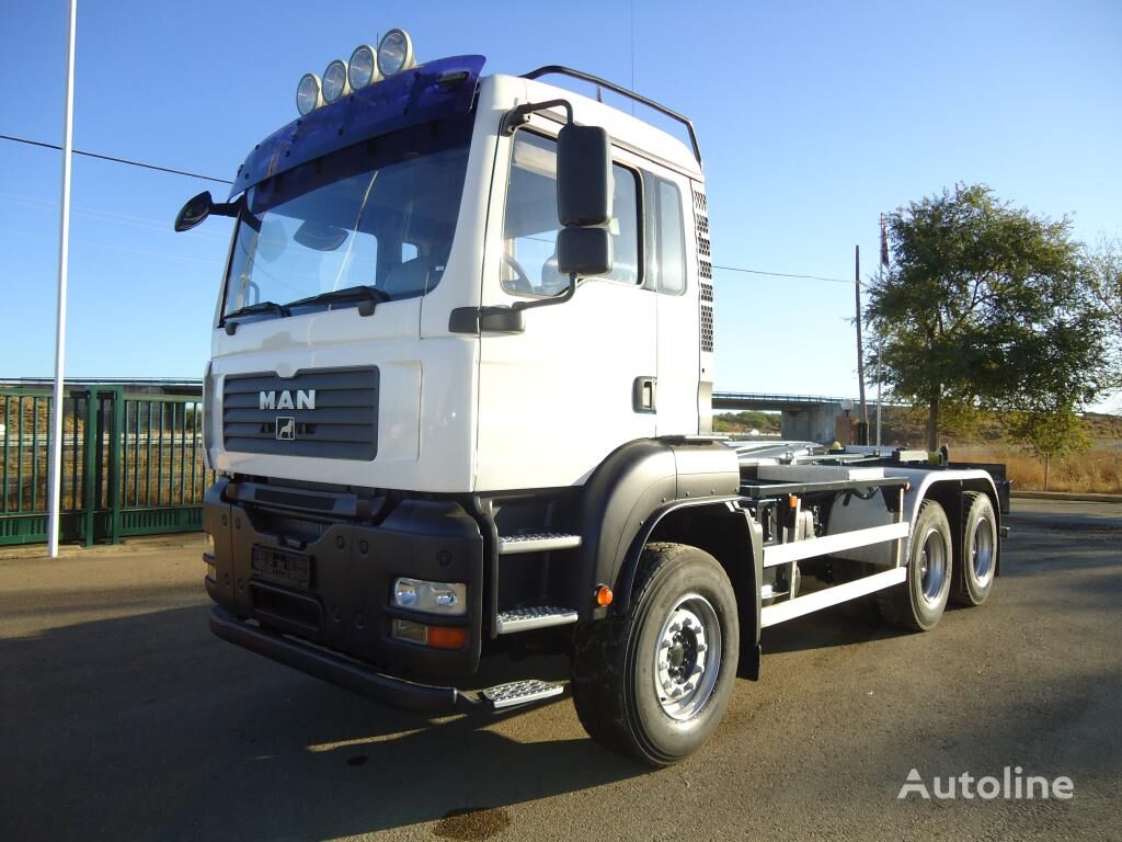 camion ampliroll MAN TGA 26 430