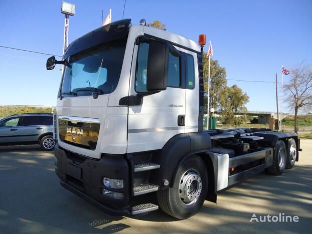 camion scarrabile MAN TGA 26 460