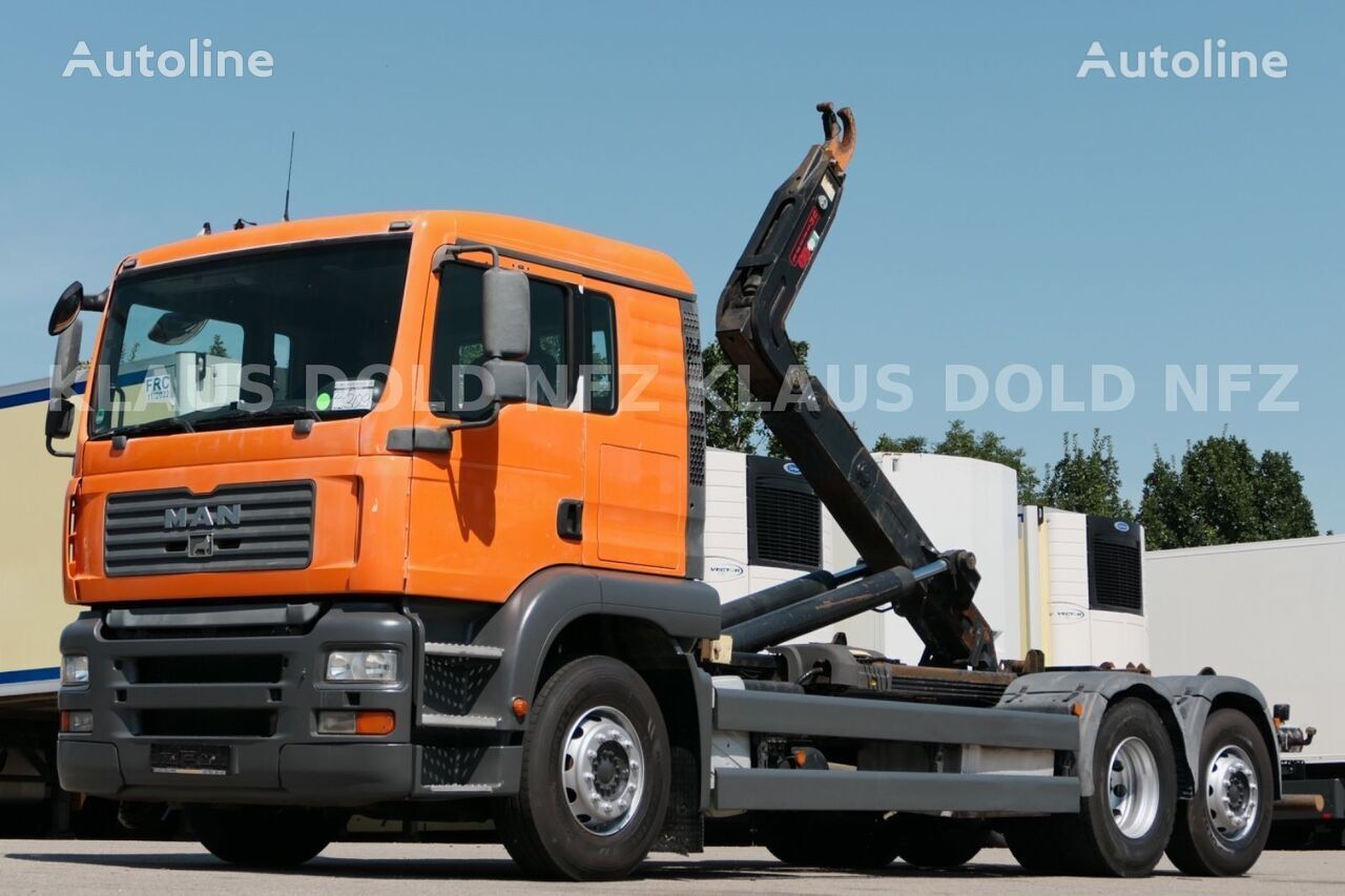 MAN TGA 26.480  hook lift truck