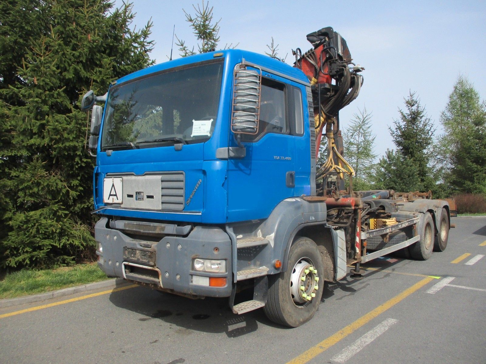 MAN TGA 33.400  hook lift truck