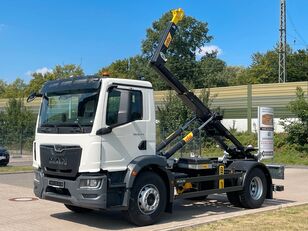 new MAN TGM 18.320  hook lift truck