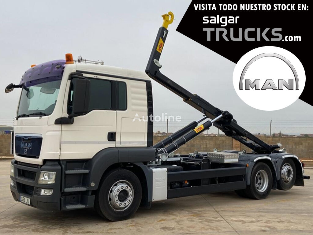 camion cu cârlig MAN TGS 26.400