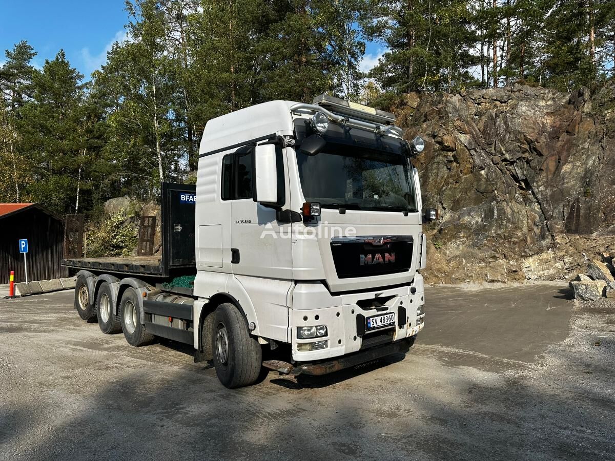 MAN TGX 35.540 camión con gancho