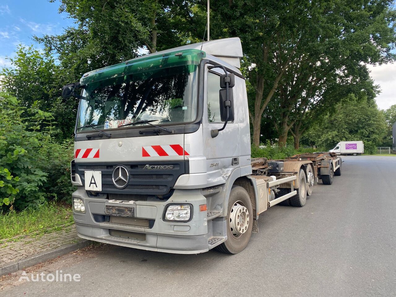 ciężarówka hakowiec Mercedes-Benz 2641K 6x2 Abroller Klima