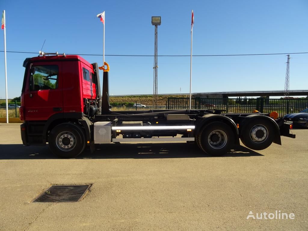 Mercedes-Benz ACTROS 25 44 hook lift truck