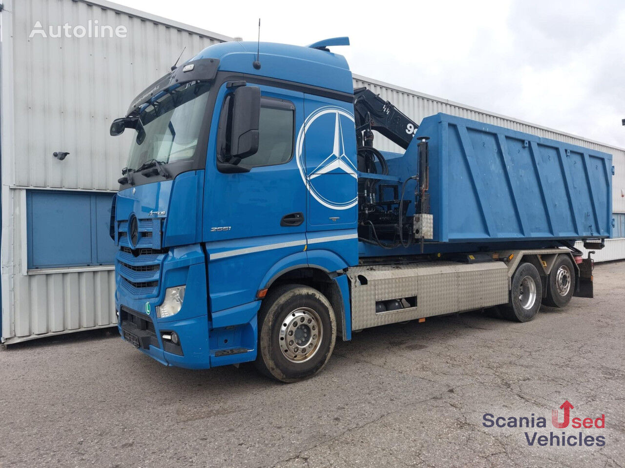 带挂钩升降式装卸车 Mercedes-Benz ACTROS 2551 LL MEILLER RS 21 Abrollkipper