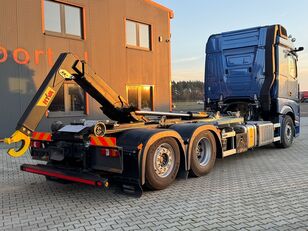 Camion ampliroll Mercedes-Benz ACTROS 2563 6x2 LL EURO6 HAKOWIEC HYVA 20-57-S à vendre - Image 24 | Autoline SN Camion ampliroll Mercedes-Benz ACTROS 2563 6x2 LL EURO6 HAKOWIEC HYVA 20-57-S | Image 24 - Autoline