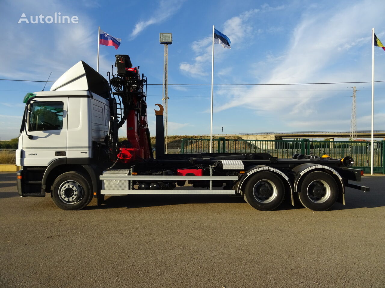 hákový nosič kontajnerov Mercedes-Benz ACTROS 26 41