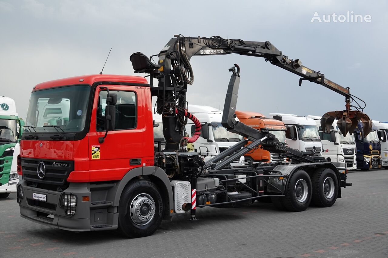 camion ampliroll Mercedes-Benz ACTROS 2636