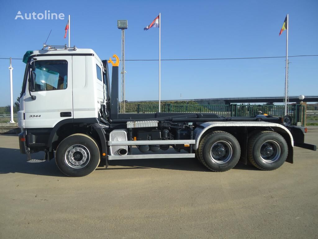 Mercedes-Benz ACTROS 33 44 hook lift truck