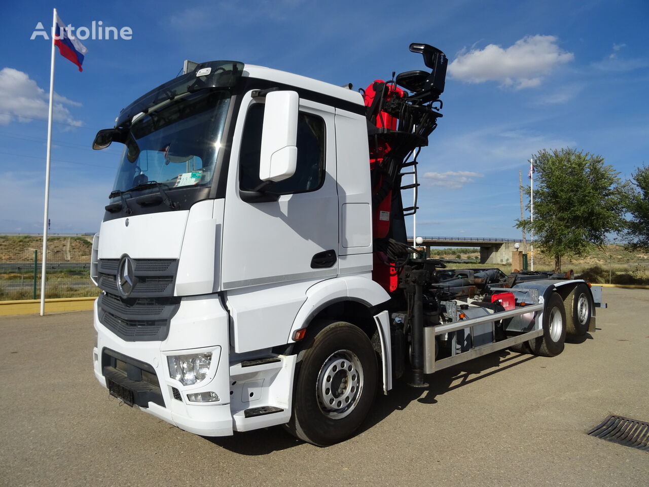 Mercedes-Benz  ANTOS 25 36 hook lift truck