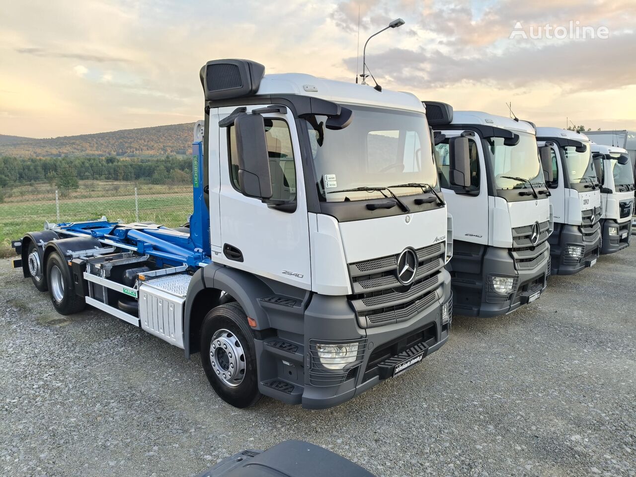 Mercedes-Benz ANTOS 2540 / 6x2 / HAKOWIEC 20t / EURO 6 / IDEALNY STAN / Oś pod emelőhorgos teherautó - Autoline