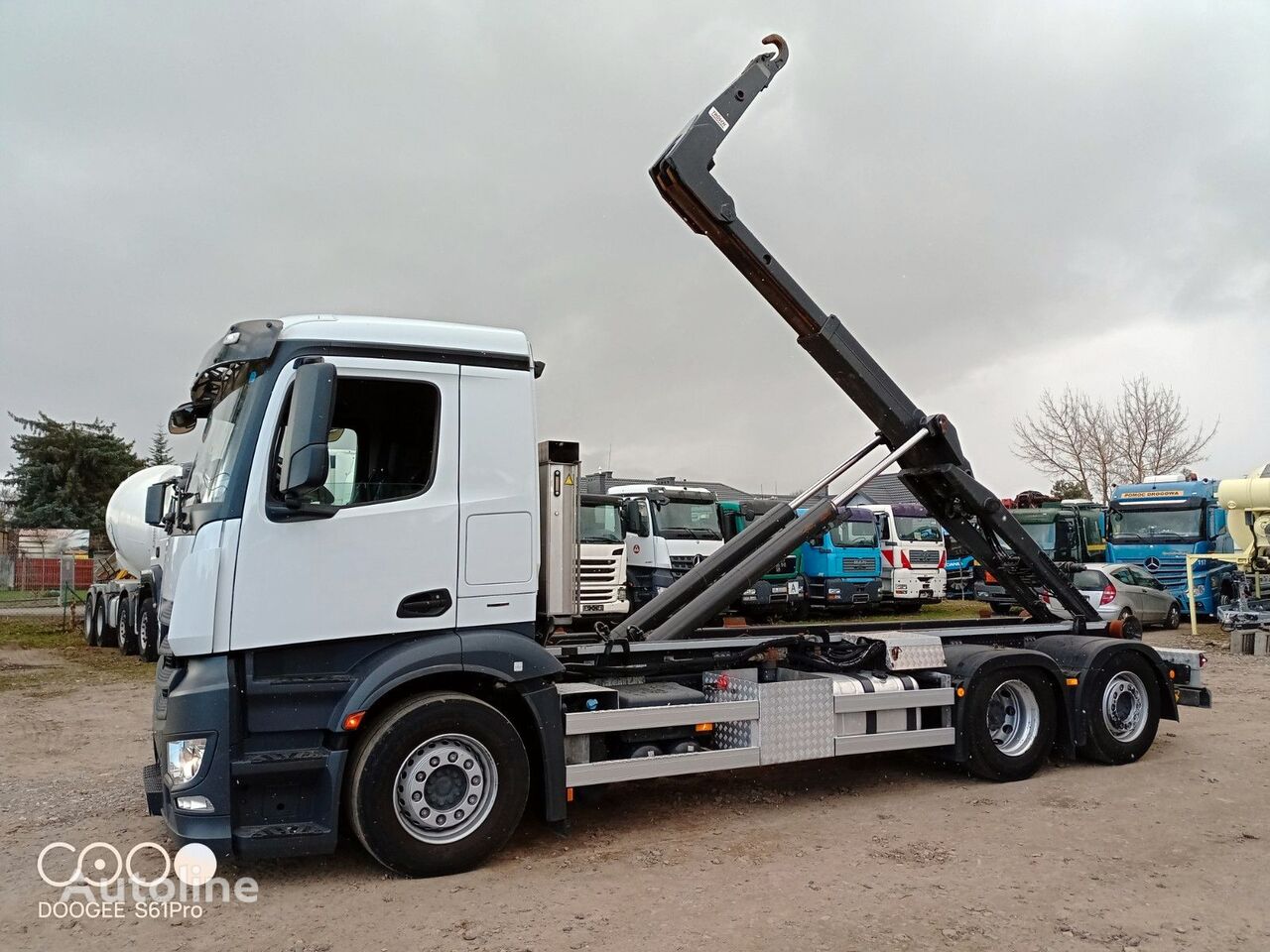 Mercedes-Benz ANTOS 2648 mp4 6X2 hook lift truck - Autoline