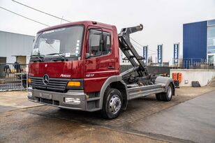 Mercedes-Benz ATEGO 1217 K haakarm vrachtwagen