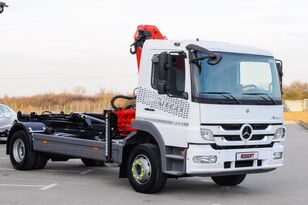 Mercedes-Benz ATEGO 1322 HÁKOVÝ NOSIČ KONTAJNEROV + HYDR. RUKA EURO 5 emelőhorgos teherautó