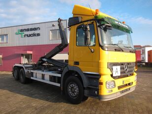 Mercedes-Benz Actros 2536 L hook lift truck