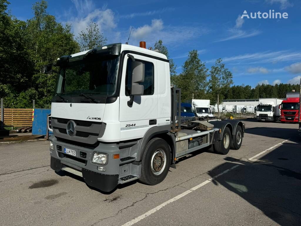 camion ampliroll Mercedes-Benz Actros 2544 L